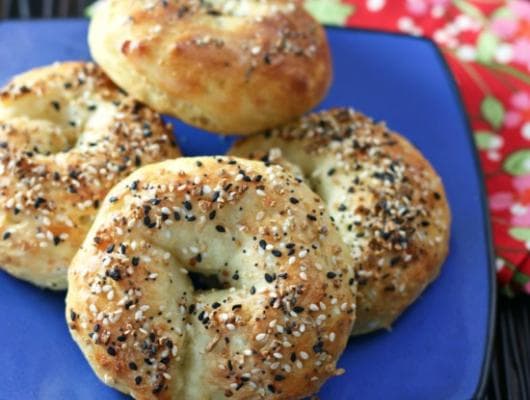 2 Ingredient Bagels