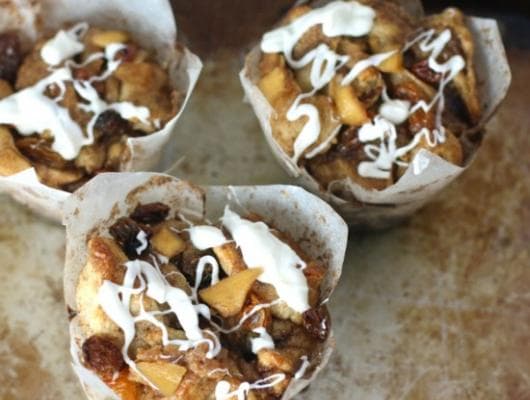 Apple Cinnamon Roll Muffins