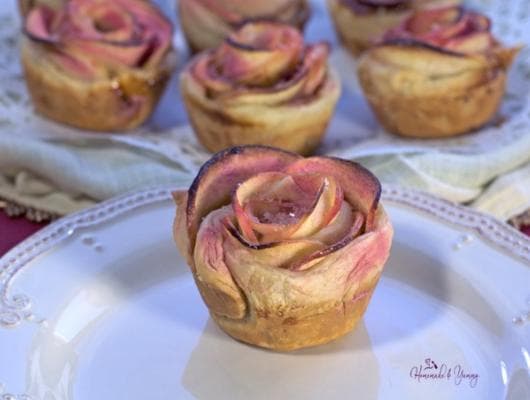 Apple Rose Puffs