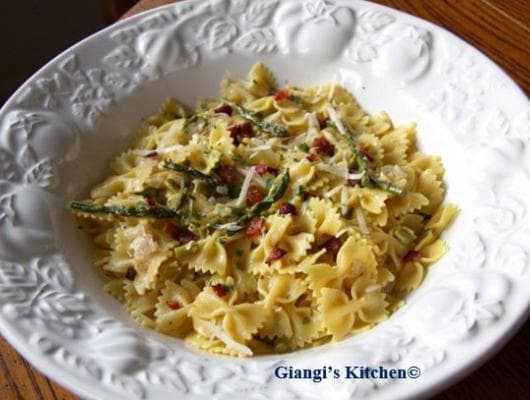 Asparagus and Saffron Farfalle