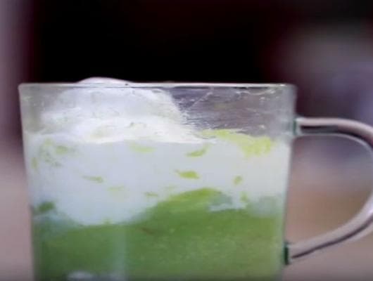 Avocado Lemon Mug Cake