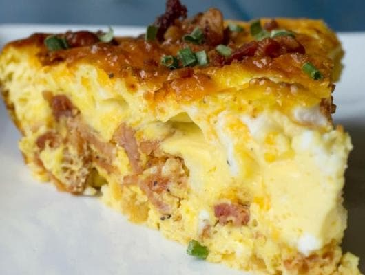 BACON CHEDDAR QUICHE WITH RUTABAGA CRUST
