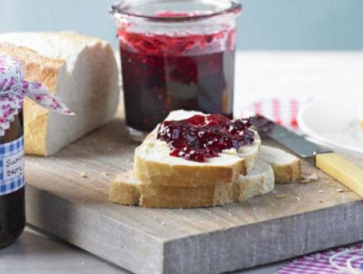 Baie Rose and Orange-Scented Red Berry NON COOK FREEZER Jam