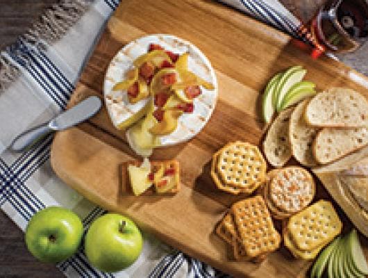 Baked brie with maple-bacon apples