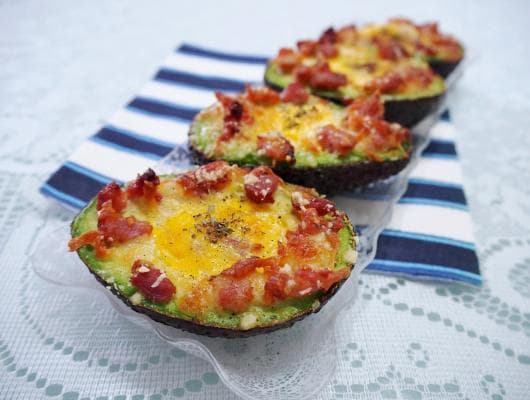 Baked Eggs in Avocado with Bacon