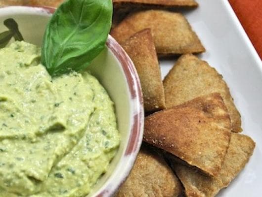 Basil Hummus with Homemade Pita Chips