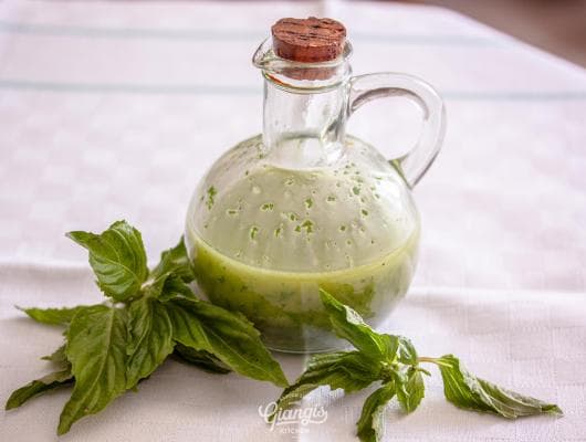 Basil Oil ~ Giangi's Style