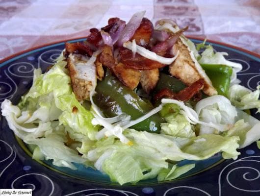 Chicken in a Salad with Grilled Peppers