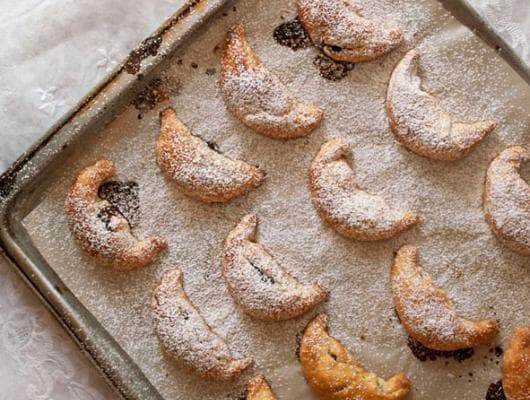 Crescent Jam and Cheese Cookies