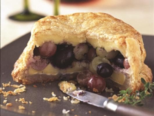 Baked Brie with Grapes