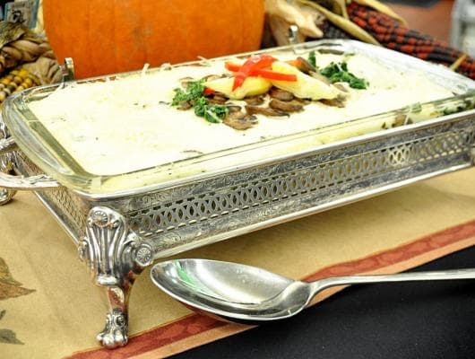 Artichoke and Spinach Casserole (from “The Original Tennessee Homecoming Cookbook,” p. 220)